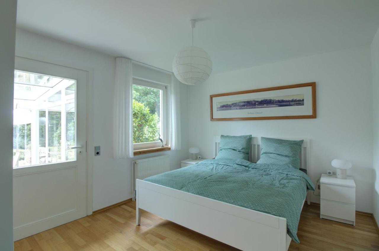 Haus Tapken Mit Meerblick Varel Bagian luar foto