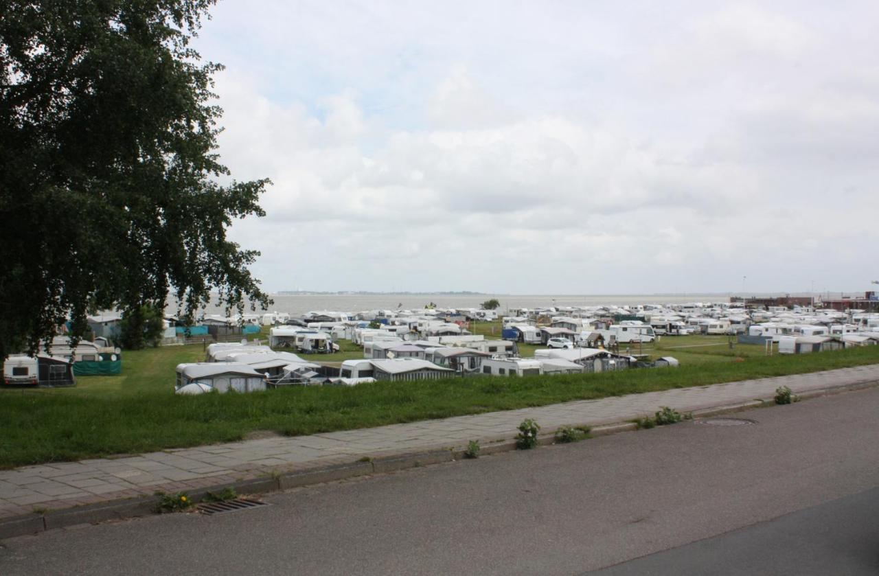 Haus Tapken Mit Meerblick Varel Bagian luar foto